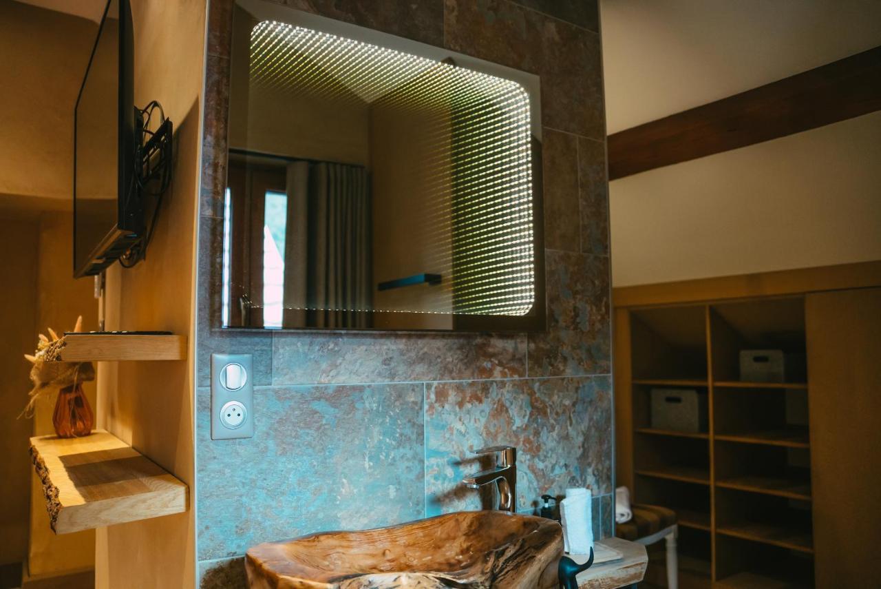 Le Grand Petit Prince - Domaine De Charme - Jacuzzis Privatifs Ґебвіллер Екстер'єр фото