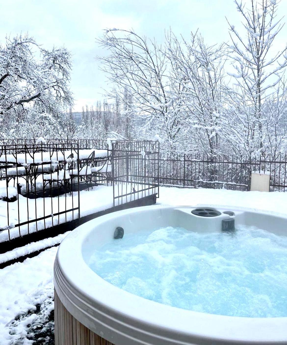 Le Grand Petit Prince - Domaine De Charme - Jacuzzis Privatifs Ґебвіллер Екстер'єр фото
